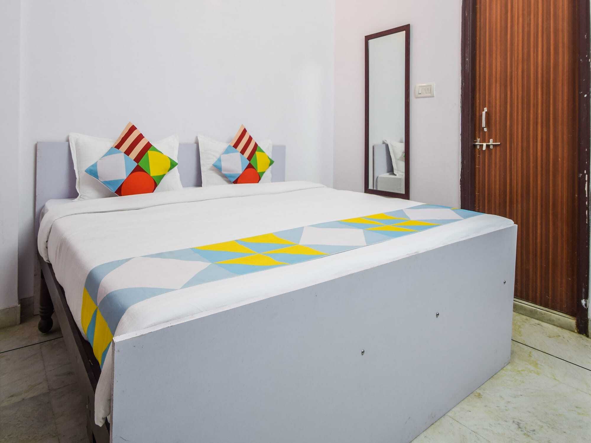 Oyo 22469 Home Heritage Stay City Palace ウダイプル エクステリア 写真